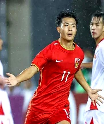 关于梁仕宇替补破门帅惟浩错失空门中国U16队1-1日本队的信息