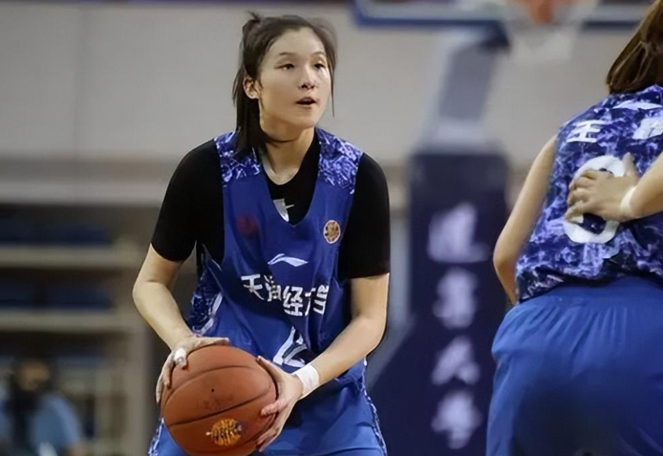 凯发体育-小鬼当家！杨舒予扮演后场核心翟若云+罗欣棫太惊艳