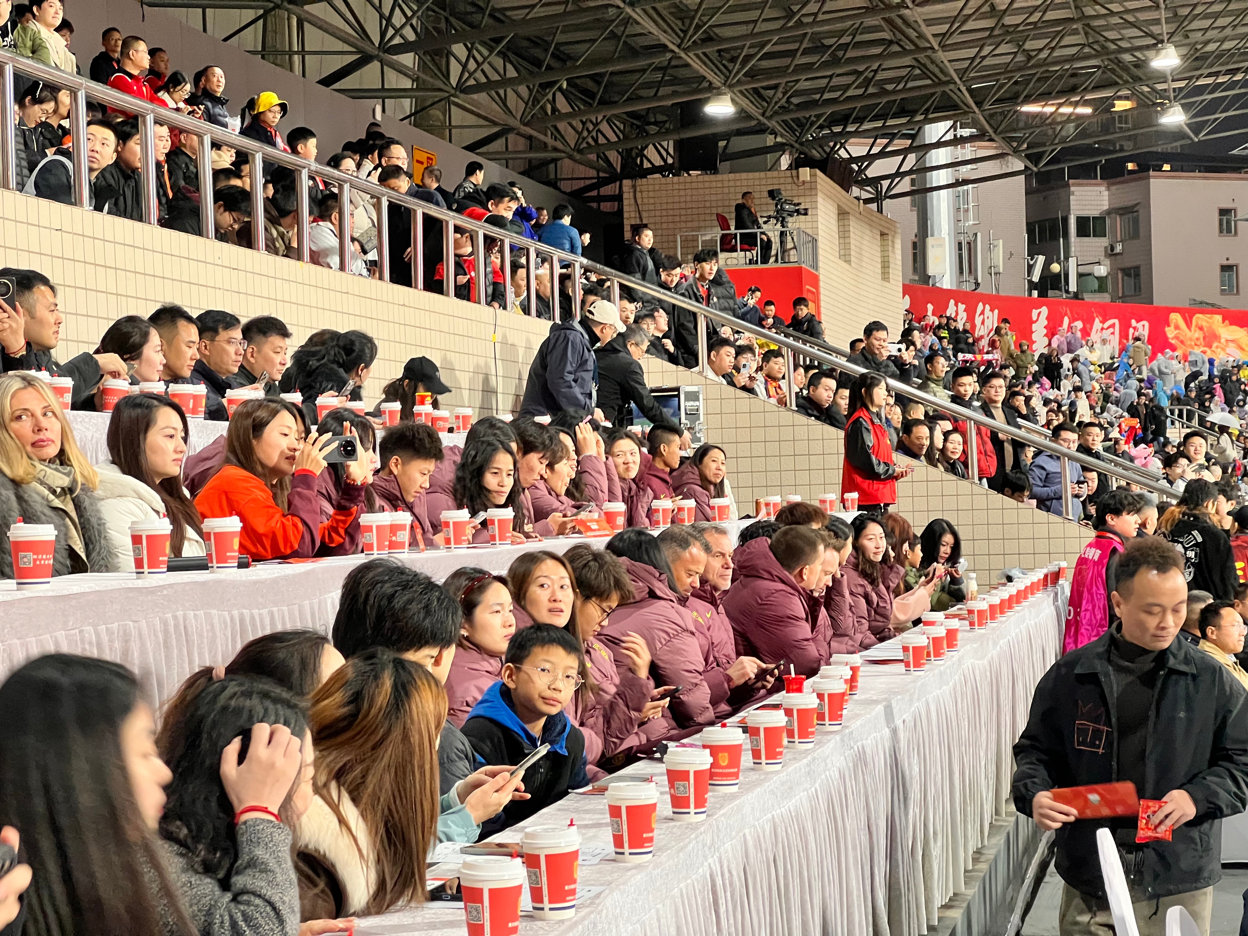 今晚！中甲5场对决，辽宁铁人vs铜梁龙激战，广州豹PK延边争锋的简单介绍
