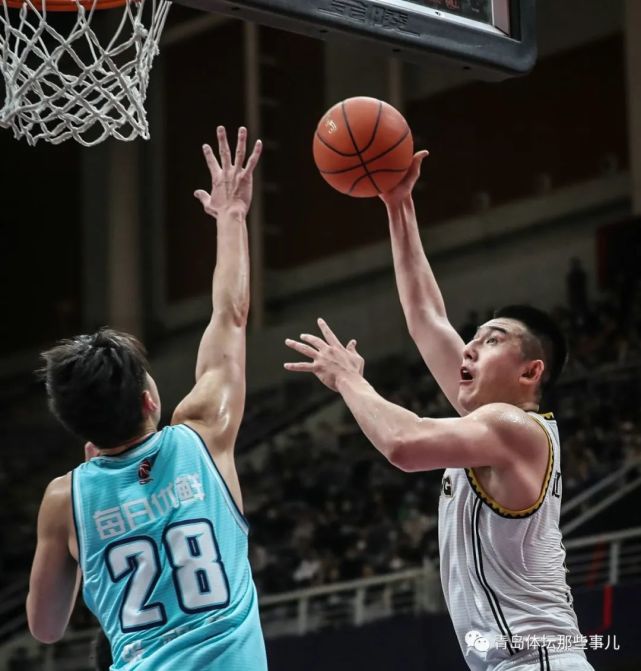 凯发体育登录入口-关于俱乐部杯-米奇26+17青岛胜同曦林崴19分的信息